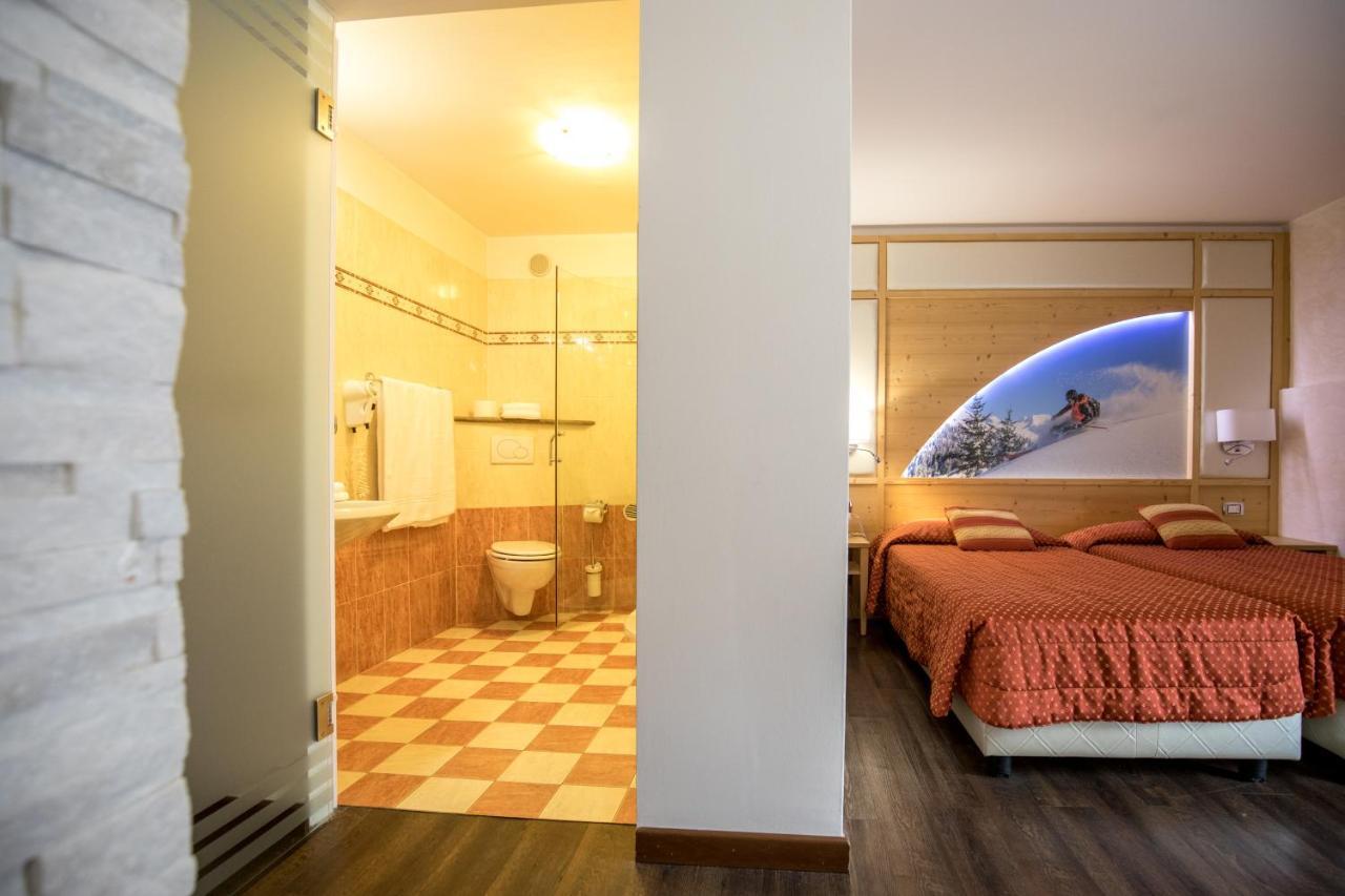 Hotel Touring Predazzo Exterior foto
